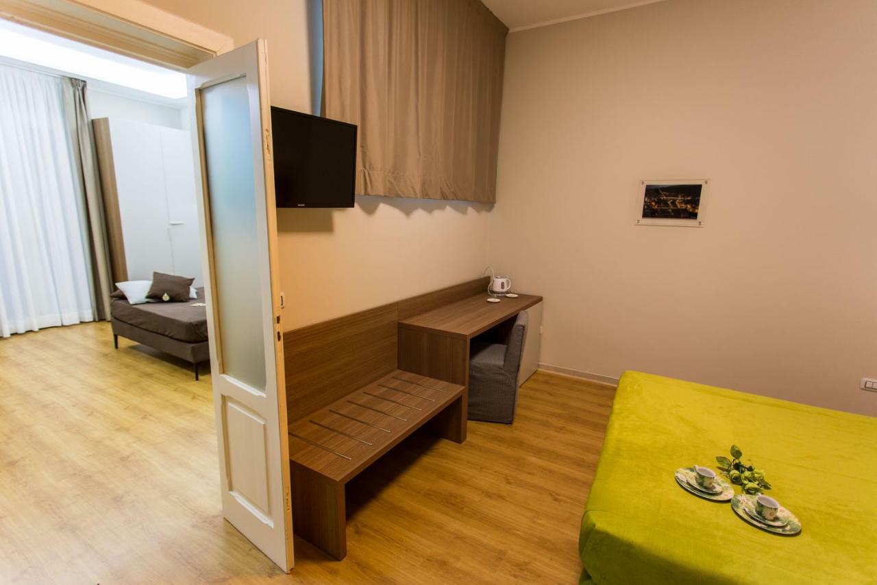 Le Affacciate Bruzie Home Guest House Cosenza Extérieur photo
